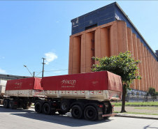 Silos públicos do Porto de Paranaguá registram desempenho recorde
Foto: Claudio Neves/Portos do Paraná