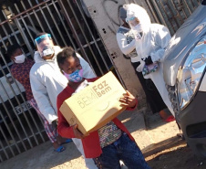 Comunidades recebem máscaras da Celepar para atuação voluntária
. Foto: Celepar