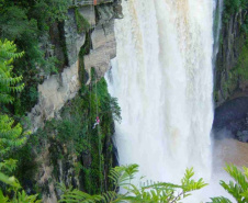 Salto Visconde de Rio Branco.Foto: Divulgação/IAT
