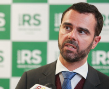 Para ampliar o debate acerca dos efeitos da Covid-19 nos estados e discutir os desafios gerados pela pandemia, bem como buscar soluções conjuntas, a Secretaria da Fazenda do Paraná realiza no próximo dia 24/07 o 2º Webinar Impactos da Pandemia: Desafios e Oportunidades no Setor Público
