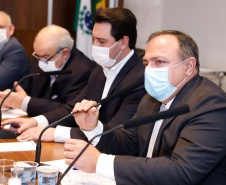 Governador Carlos Massa Ratinho Junior, recebe o ministro interino Eduardo Pazuello.