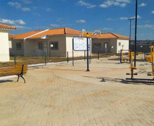 Pessoas com mais de 60 anos residentes em Jaguariaíva têm até esta sexta-feira (7) para realizar ou atualizar o cadastro digital no sistema da Cohapar. O prazo vale para a participação no processo seletivo das 40 casas do programa Viver Mais Paraná em construção na cidade. Foto: Cohapar