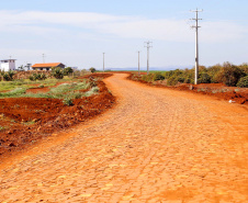 Governo renova artérias de escoamento da safra em Ivaiporã. Foto: Gilson Abreu/AEN