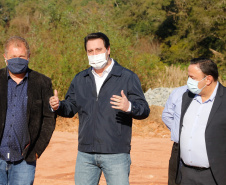 O governador Carlos Massa Ratinho Junior entregou nesta quinta-feira (06) a nova Avenida Zeferino Casagrande, a mais importante via de Campo Magro, na Região Metropolitana de Curitiba.