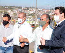 O governador Carlos Massa Ratinho Junior entregou nesta quinta-feira (06) a nova Avenida Zeferino Casagrande, a mais importante via de Campo Magro, na Região Metropolitana de Curitiba.