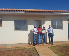 Trinta famílias de Iguatu recebem chaves da casa própria
.Foto:Cohapar