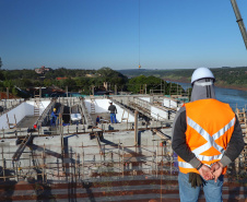 Governador destaca evolução das obras na Ponte da Integração. 