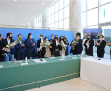 O governador Carlos Massa Ratinho Junior participa nesta quarta-feira (26), no Palácio Iguaçu, do evento que celebra um ano do programa Descomplica, iniciativa de caráter permanente do Governo do Estado para simplificar a vida dos empreendedores