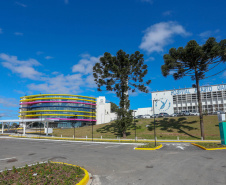 O governador Carlos Massa Ratinho Junior participou nesta terça-feira (01), em Curitiba, da inauguração do Erastinho, o primeiro hospital oncopediátrico do Sul do País. 
