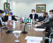Em busca de estreitar laços e ampliar o comércio bilateral com o Reino Unido, o governador Carlos Massa Ratinho Junior participou nesta quarta-feira (09) de uma videoconferência com integrantes da Câmara Britânica de Comércio e Indústria no Brasil (Britcham).