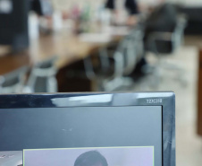Em busca de estreitar laços e ampliar o comércio bilateral com o Reino Unido, o governador Carlos Massa Ratinho Junior participou nesta quarta-feira (09) de uma videoconferência com integrantes da Câmara Britânica de Comércio e Indústria no Brasil (Britcham).