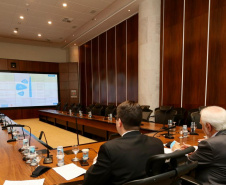 O Governo do Estado é o articulador de uma iniciativa tocada pelo Senac para contratação de jovens aprendizes para empresas de base tecnológica ou interessadas em inovação. O lançamento oficial do programa aconteceu nesta quinta-feira (10), no Palácio Iguaçu, e contou com participação do vice-governador Darci Piana. Foto: Camila Tonett