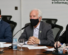 O Governo do Estado é o articulador de uma iniciativa tocada pelo Senac para contratação de jovens aprendizes para empresas de base tecnológica ou interessadas em inovação. O lançamento oficial do programa aconteceu nesta quinta-feira (10), no Palácio Iguaçu, e contou com participação do vice-governador Darci Piana. Foto: Camila Tonett