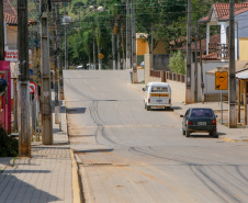 Recuperação de trecho urbano da PR-092 movimenta economia em Doutor Ulysses
