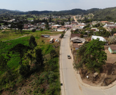 Recuperação de trecho urbano da PR-092 movimenta economia em Doutor Ulysses.