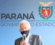 O vice governador Darci Piana e o  secretário de Estado da Saude Beto Preto  assinam o repasse de recursos ao Hospital da Criança para conclusao das obras.   18/09/2020 -  Foto: Geraldo Bubniak/AEN