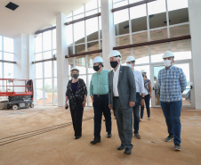 O vice governador Darci Piana e o  secretário de Estado da Saude Beto Preto  assinam o repasse de recursos ao Hospital da Criança para conclusao das obras.   18/09/2020 -  Foto: Geraldo Bubniak/AEN