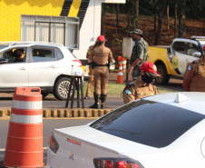 Ação integrada na divisa do PR com SP prendeu quase mil pessoas. FOTO:SESP