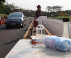 Ação integrada na divisa do PR com SP prendeu quase mil pessoas. FOTO:SESP