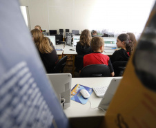 Recursos não reembolsáveis serão disponibilizados pelo Banco Nacional de Desenvolvimento Econômico e Social (BNDES), por meio do programa Educação Conectada. Iniciativa atende 26 mil alunos. Foto: Arnaldo Alves/Arquivo/AEN