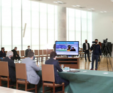 O Governo do Estado lançou nesta terça-feira (22) o Programa Reinvente sua Cidade – da Crise à Oportunidade, ação que integra o pacote de iniciativas que visam a retomada econômica do Paraná