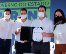 Após uma longa paralisação de cerca de seis anos, o Governo do Paraná  vai retomar a obra do Centro Estadual de Educação Profissional de Ibiporã  (CEEP-Ibiporã), na Região Norte.
A recuperação da construção atende a uma determinação do governador Carlos Massa Ratinho Junior, que visitou o local nesta quinta-feira (24) e assinou a ordem de serviço que permite a retomada imediata da obra. 