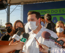Após uma longa paralisação de cerca de seis anos, o Governo do Paraná  vai retomar a obra do Centro Estadual de Educação Profissional de Ibiporã  (CEEP-Ibiporã), na Região Norte.
A recuperação da construção atende a uma determinação do governador Carlos Massa Ratinho Junior, que visitou o local nesta quinta-feira (24) e assinou a ordem de serviço que permite a retomada imediata da obra. 