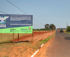 O governador Carlos Massa Ratinho Junior inaugurou nesta quinta-feira (1º) a pavimentação asfáltica da Estrada São Manoel, em São Jorge do Patrocínio, na região Noroeste, e anunciou novos investimentos para o município em pavimentações urbanas e de estradas rurais, veículos e iluminação pública.  Foto: Jose Fernando Ogura/AEN