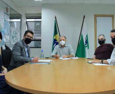 Assinados contratos para PDUIs das regiões de Londrina e Maringá
.Foto: SEDU