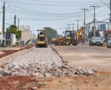 Asfalto novo garante melhor qualidade de vida em Cascavel. Avenida Gralha Azul.
