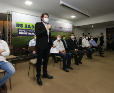 O governador Carlos Massa Ratinho Junior libera, nesta quinta-feira (15), recursos para a instalação da Cidade Industrial de Londrina. O futuro parque industrial será construído na região Norte da cidade e terá uma área de 6 mil metros quadrados, dividida em lotes para a instalação de empresas de diferentes setores. A previsão é gerar cerca de 12 mil empregos diretos e indiretos. Discurso do presidente da ACIL, Fernando Moraes. Londrina, 15/10/2020 - Foto: Geraldo Bubniak/AEN