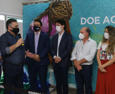 Encerramento da Campanha Paraná Piá, idealizada pela Primeira Dama do Estado, a Srª Luciana Saito Massa juntamente com a Superintendência Geral de Ação Solidária, no Hospital da Providencia em Apucarana, nesta quinta-feira(15).O objetivo da Campanha foi arrecadar brinquedos que foram entregues em comemoração ao dia das crianças.   15/10/2020 - Foto: Geraldo Bubniak/AEN