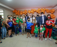 A campanha Paraná Piá terminou nesta quinta-feira (15) com uma entrega simbólica de 250 brinquedos para crianças internadas no Hospital da Providência em Apucarana, no Vale do Ivaí. A iniciativa, liderada pela primeira-dama Luciana Saito Massa, e pela Superintendência Geral de Ação Solidária (SGAS), do Governo do Estado, arrecadou mais de 15 mil brinquedos novos ou usados para celebrar o Dia das Crianças. Foto: Valdelino Pontes