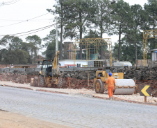 Governo autoriza R$ 1,85 bilhão para mais de 3 mil ações nos municípios. São José dos Pinhais. - Foto: Geraldo Bubniak/AEN