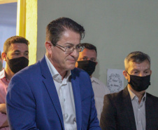 O Governo do Estado, por meio da Secretaria da Segurança Pública do Departamento Penitenciário (Depen), inaugurou nesta quinta-feira (15) a Cadeia Pública Feminina de Londrina. Totalmente reestruturado, o novo espaço, localizado no antigo 3º Distrito Policial, conta com 176 vagas e espaços mais adequados para a custódia de mulheres presas da região Norte.Foto:SESP