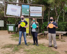 O projeto Um Dia no Parque começou neste domingo (18) em seis Unidades de Conservação (UCs) do Paraná, com atividades diferenciadas de conscientização ambiental. A ação é do Instituto Água e Terra (IAT), órgão vinculado à Secretaria de Estado do Desenvolvimento Sustentável e do Turismo, em parceria com a Rede Pró-UC, a Coalizão Pró-Unidades de Conservação e apoio da Águas Ouro Fino.