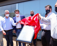 Governador Carlos massa Ratinho Junior participa do lançamento da pedra fundamental da Unique Medical