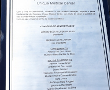 Governador Carlos massa Ratinho Junior participa do lançamento da pedra fundamental da Unique Medical