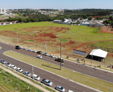 O governador Ratinho Junior também conheceu o espaço do Parque Tecnológico de Maringá, que ocupará um terreno de 180 mil metros quadrados, subdivividos em mais de 50 loteamentos, próximo ao Parque do Japão. A expectativa é reunir em um só espaço, com toda a infraestrutura necessária, a maior parte da inovação tecnológica do município.
Foto Gilson Abreu