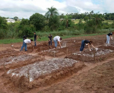 Projeto de reflorestamento com uso de foguetes é de três alunas do Colégio Agrícola de Palotina e está na final do prêmio Respostas para o Amanhã, da Samsung. É o único finalista da região Sul e competiu com 800 projetos de todo o país.

Foto: SEED