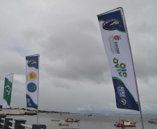 O Projeto Rio Vivo da Secretaria de Desenvolvimento Sustentável e do Turismo (Sedest) foi retomado no sábado (24), em Guaratuba, com o Festival Sul Brasileiro de Pesca. A iniciativa busca a preservação das bacias hidrográficas do Estado com o repovoamento de espécies de peixes nativos e o estímulo do turismo de atividades aquáticas.
Foto; Daniele Iachecen