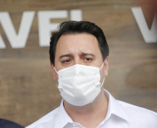 Na inauguração do Restaurante Popular Tiago de Amorim Novaes, nesta quinta-feira (29), o governador Carlos Massa Ratinho Junior destacou que o Estado tem como meta disponibilizar alimentação adequada e balanceada às populações vulneráveis, auxiliando no combate à insegurança alimentar, e que esse novo espaço será fundamental para auxiliar os cascavelenses mais humildes no pós-pandemia.