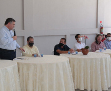 O secretário de Estado da Saúde, Beto Preto, entregou de uma série de obras e equipamentos para diversas áreas no município de Munhoz de Mello, na região norte do Paraná. 