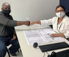A Cohapar concluiu nesta quinta-feira (3), em Londrina, o primeiro mutirão de audiências de conciliação para renegociação de dívidas imobiliárias, feito em parceria com o Tribunal de Justiça do Paraná (TJPR). A iniciativa conjunta entre os poderes executivo e judiciário estaduais é fruto de um acordo firmado em setembro deste ano e deverá beneficiar milhares de famílias que possuem dívidas de financiamentos com a companhia. (Foto: Ivone Luchini / Cohapar)