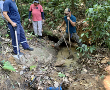 Portos do Paraná apoia gestão da água nas comunidades caiçaras da baia de Paranaguá.