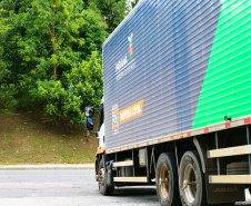 Mais de 1,5 mil brinquedos arrecadados pela Segurança Pública são entregues ao projeto Natal Voluntário. Foto:SESP