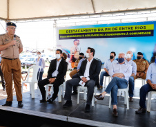 Um investimento do Governo do Estado vai reforçar a segurança do distrito de Entre Rios, área rural de Guarapuava, na região Central do Paraná. Nesta segunda-feira (11), o governador Carlos Massa Ratinho Junior esteve na localidade para a inauguração da nova sede Destacamento da Polícia Militar instalada no distrito.  Entre Rios, Guarapuava, 11/01/2021  -  Foto: Rodrigo Félix Leal