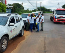 A Secretaria de Estado da Saúde divulgou nesta terça-feira (12) o primeiro boletim de 2021 com os dados do monitoramento da dengue no Estado. A Secretaria da Saúde realiza neste momento força-tarefa para atendimento a um surto no município de Sengés, na região dos Campos Gerais. As equipes detectaram e removeram de forma mecânica centenas de criadouros em recipientes usados para armazenar água como baldes, caixas d´água e tanques.  -  Foto: Divulgação SESA