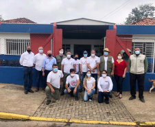 A Secretaria de Estado da Saúde divulgou nesta terça-feira (12) o primeiro boletim de 2021 com os dados do monitoramento da dengue no Estado. A Secretaria da Saúde realiza neste momento força-tarefa para atendimento a um surto no município de Sengés, na região dos Campos Gerais. As equipes detectaram e removeram de forma mecânica centenas de criadouros em recipientes usados para armazenar água como baldes, caixas d´água e tanques.  -  Foto: Divulgação SESA