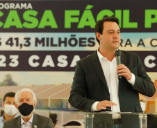 CURITIBA - 13-01-2021 - Governador Carlos Massa Ratinho Junior, lança o programa Casa Fácil Paraná.